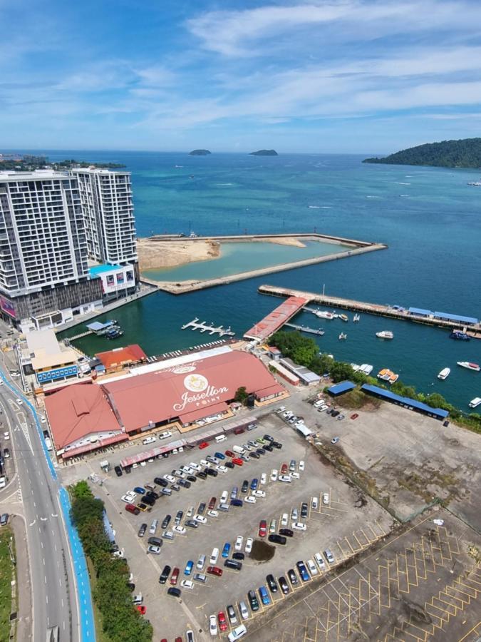Nana Homestay - Jesselton quay Kota Kinabalu Exterior foto